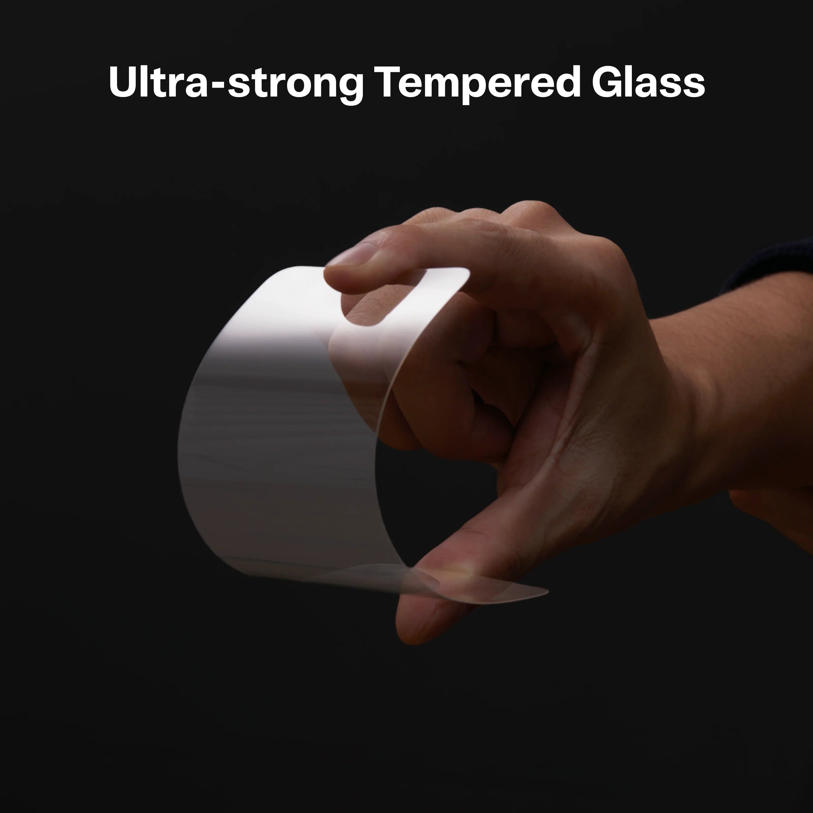 case_glassgo_pixel10proxl_product_06 png_a8663380 8ddd 4cd4 b5ec 1e116c694f9a