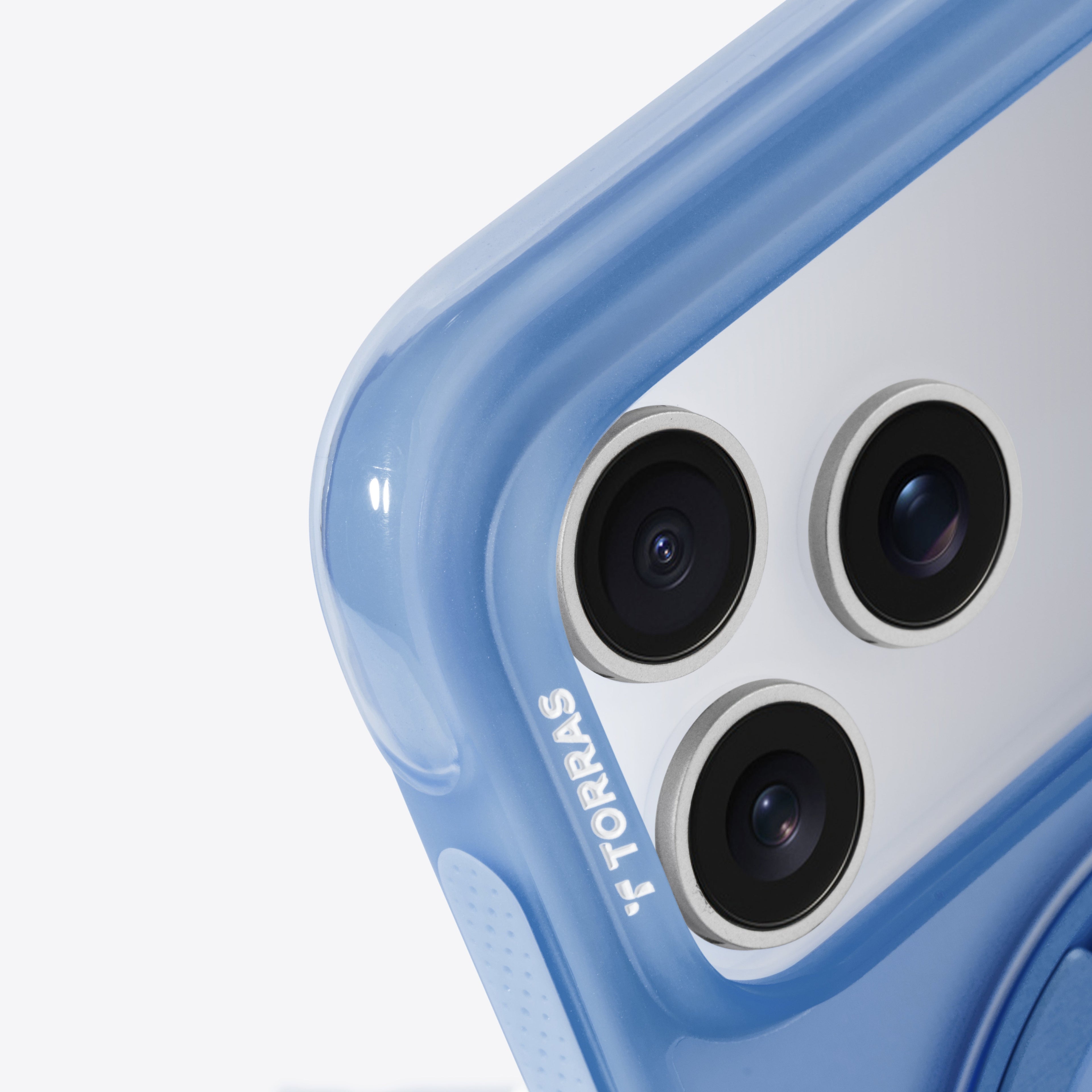case_o3air_ip17 blue_product_05_cd88af2c 6ea4 4e01 9579 9f4dbcb3c36d